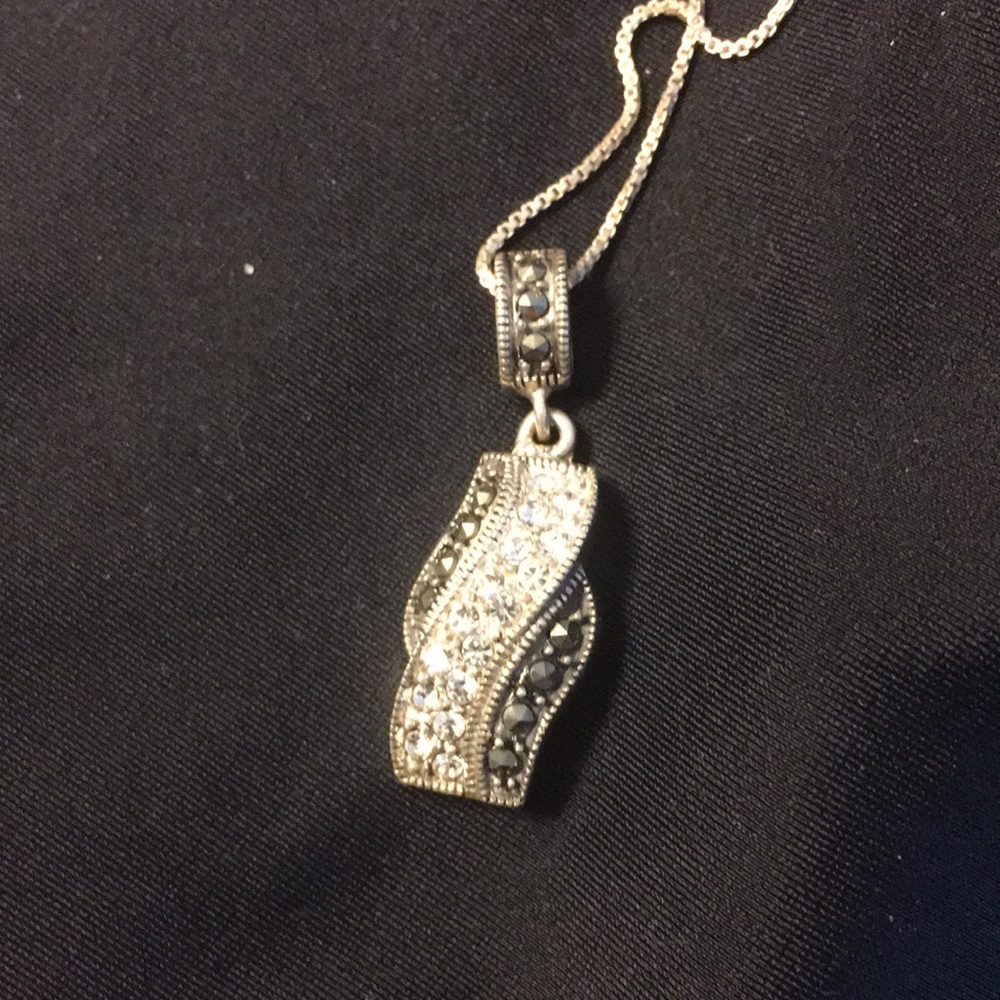 Marcasita  and sterling silver Pendant